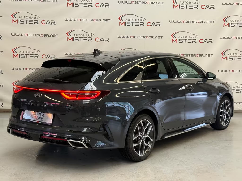Kia ProCeed