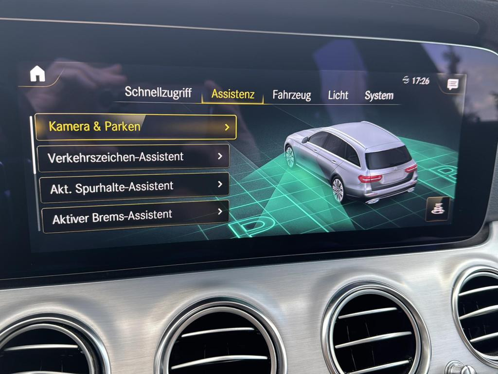 Mercedes-Benz E-Klasse