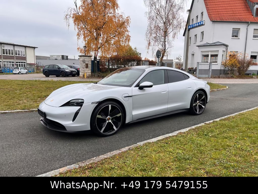 Porsche Taycan Performance Plus