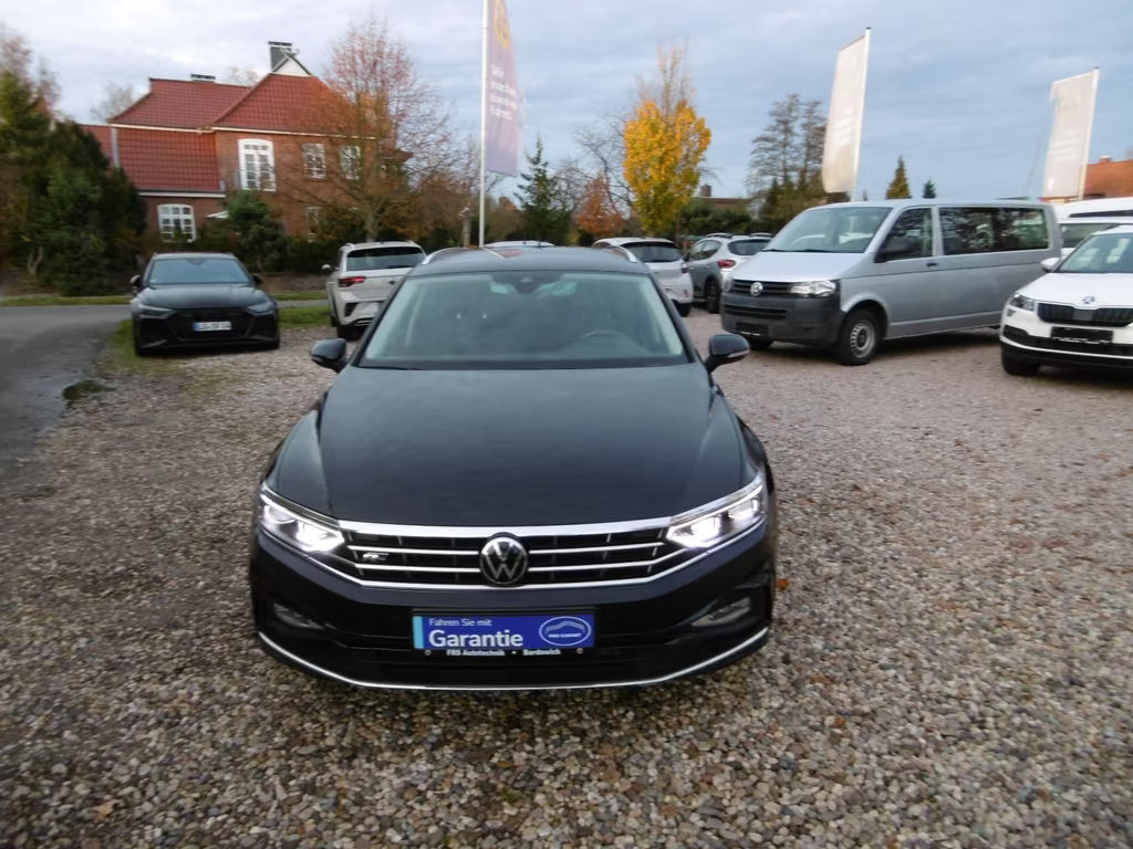 Volkswagen Passat 4Motion Variant R-Line Elegance Elegance