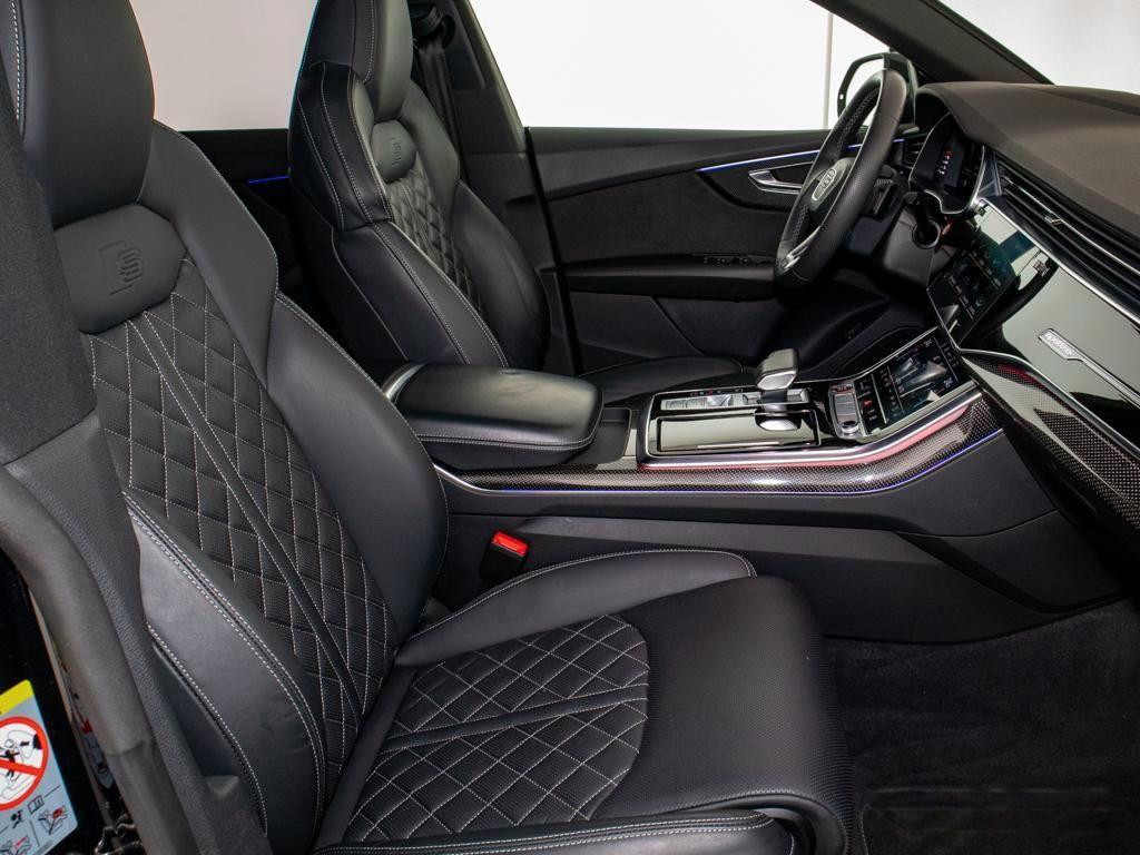Audi SQ8