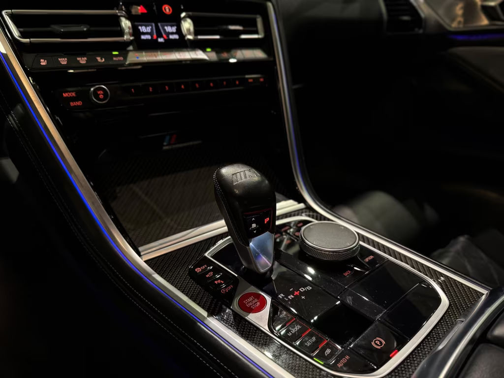 BMW M8