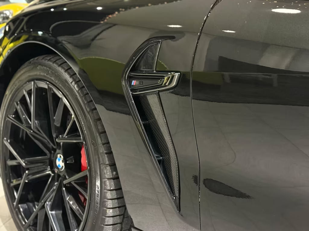 BMW M8