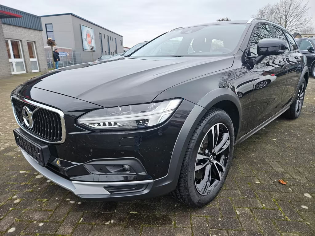 Volvo V90 Cross Country AWD