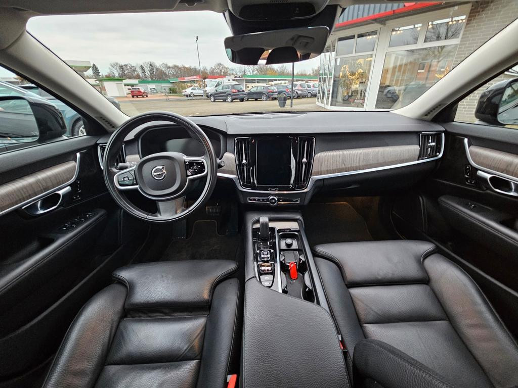 Volvo V90 Cross Country