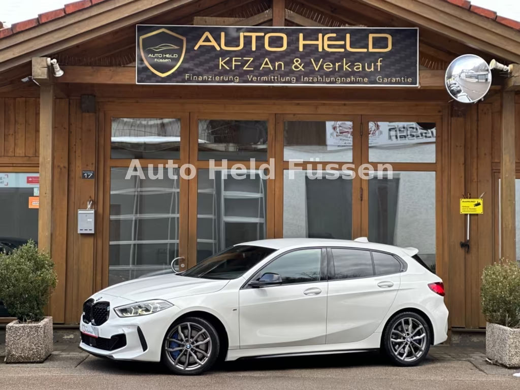 BMW 1 Serie 135 xDrive Sedan 135i