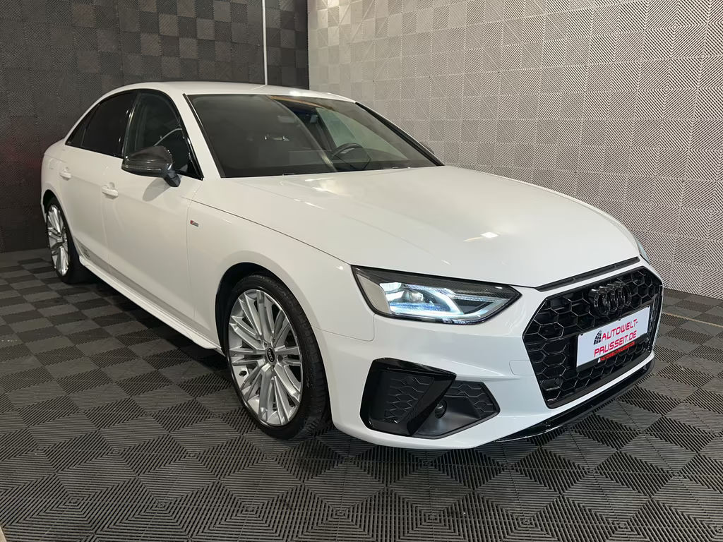 Audi A4 Sedan S-Line 35 TFSI
