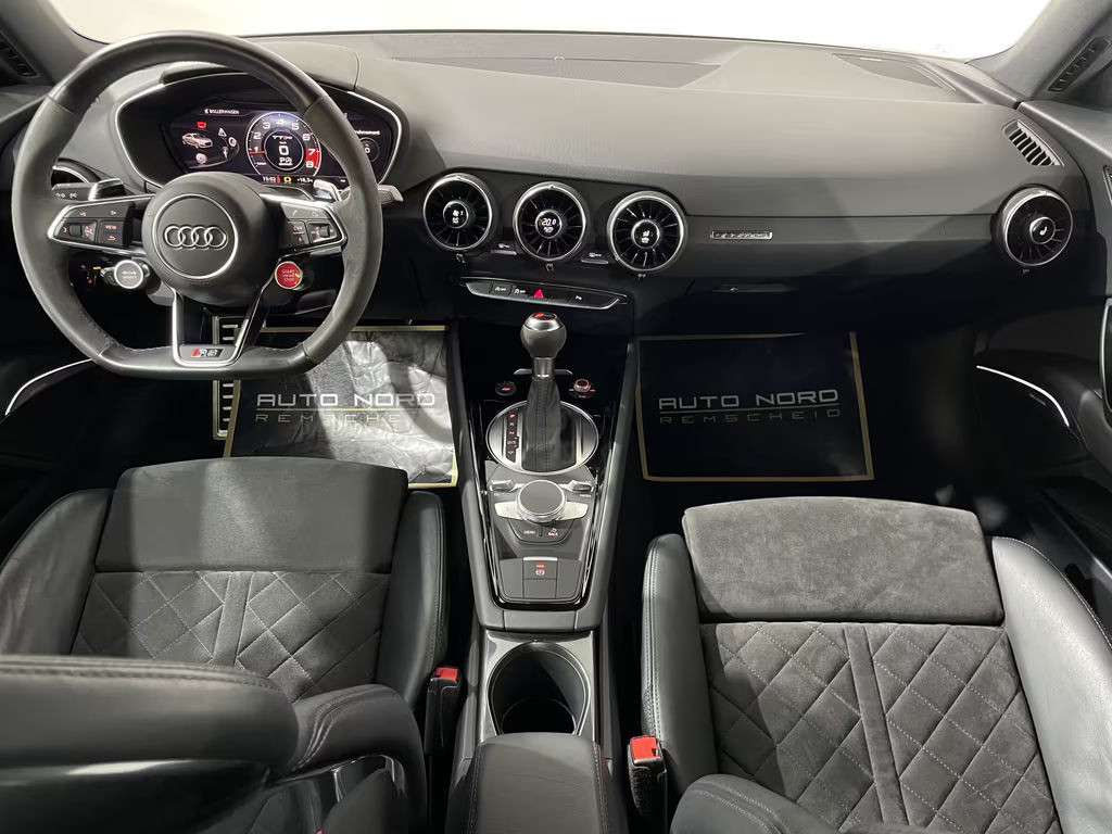 Audi TT RS