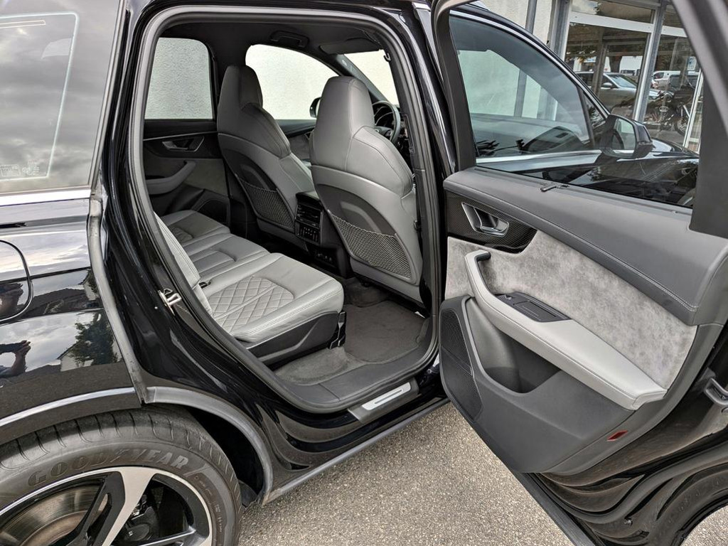Audi SQ7