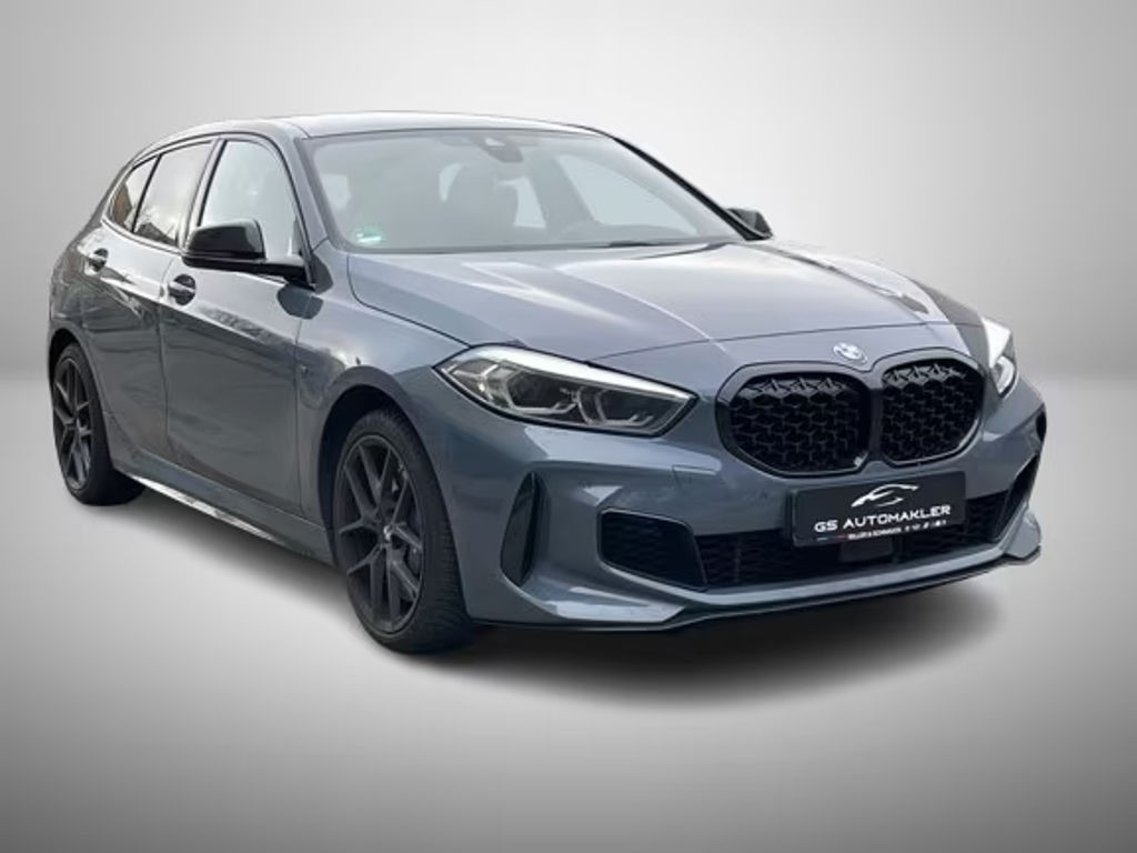 BMW 1 Serie 135 xDrive Sedan 135i