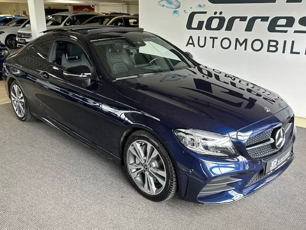 Mercedes-Benz C-Klasse C 300 AMG Line Coupé C 300 d