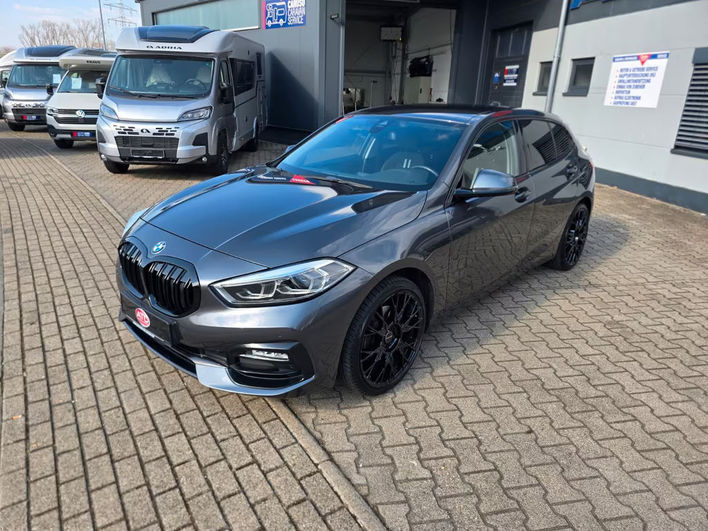 BMW 1 Serie 118 Sport Line Sedan 118i