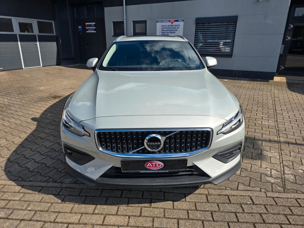 Volvo V60 AWD