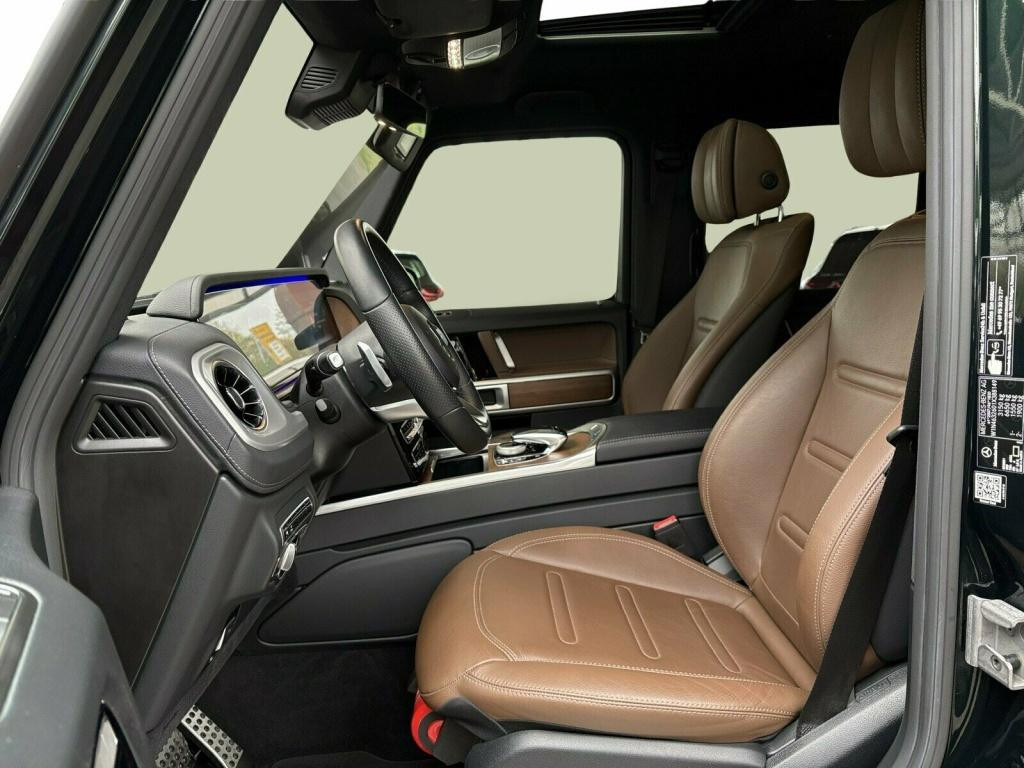 Mercedes-Benz G-Klasse