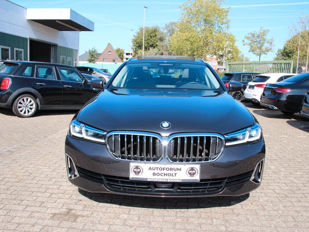 BMW 5 Serie 520 Luxury Line Touring 520i