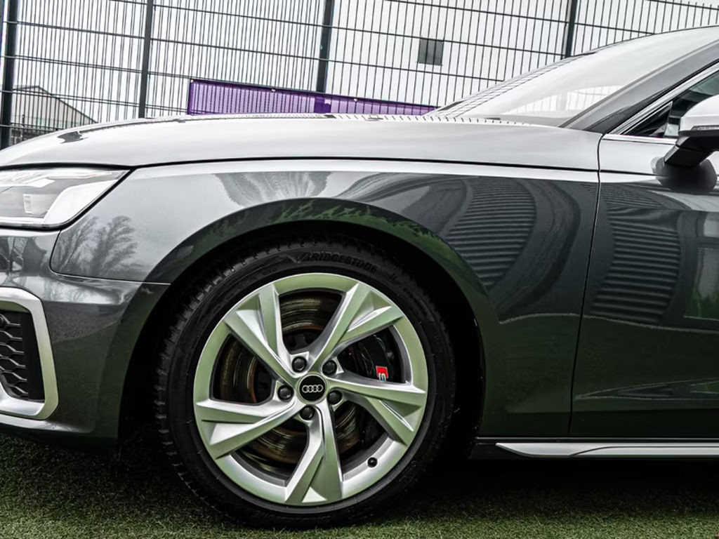 Audi S4