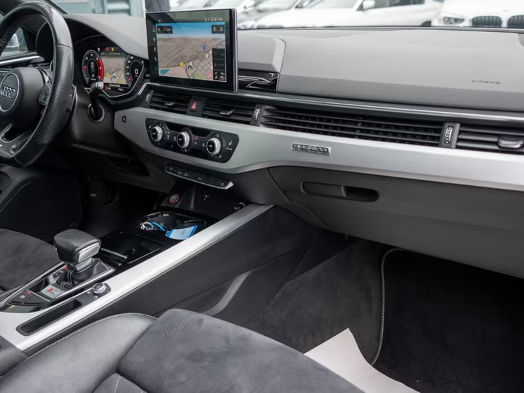 Audi S4