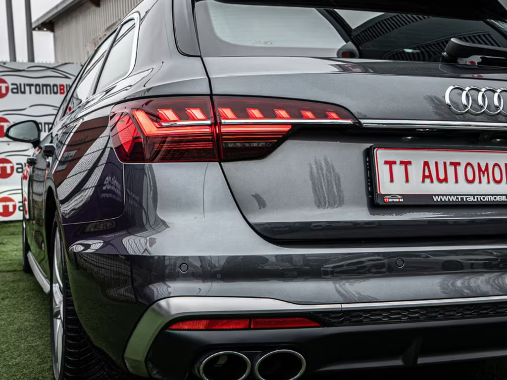 Audi S4