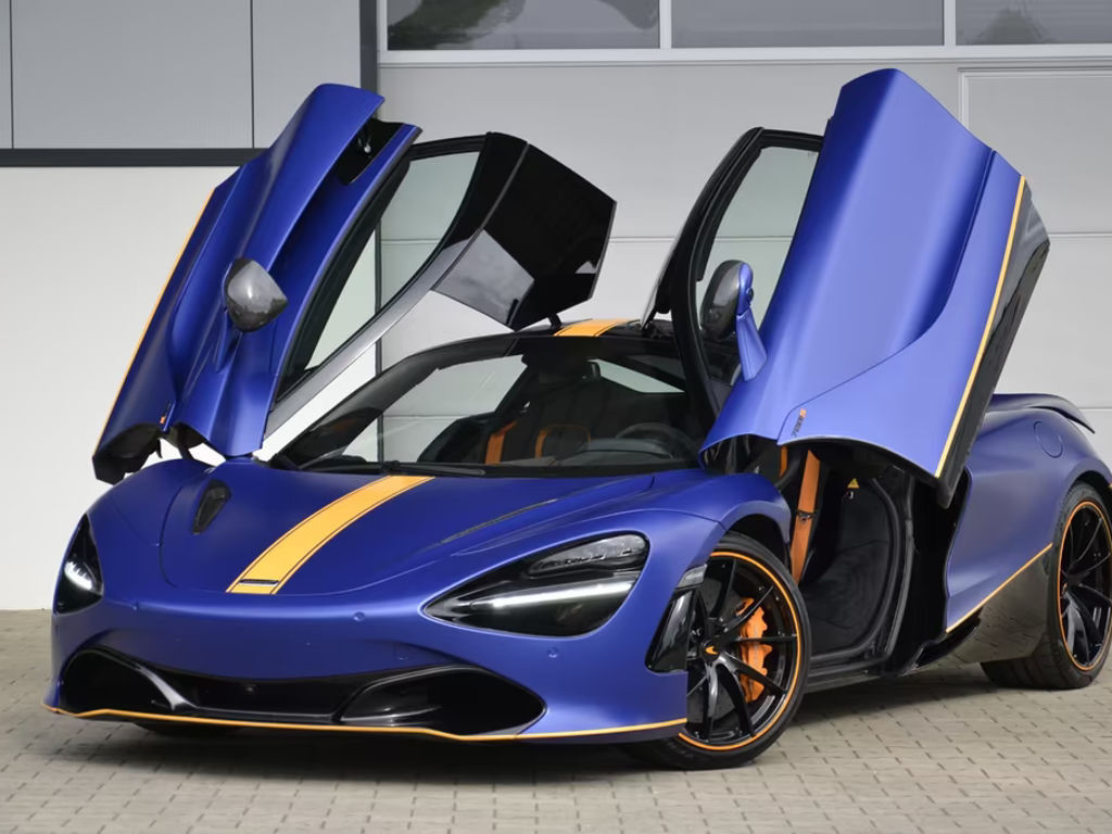 McLaren 720S *PERFORMANCE*MSO*LIFT*360*B&W*CARBON*MATT*
