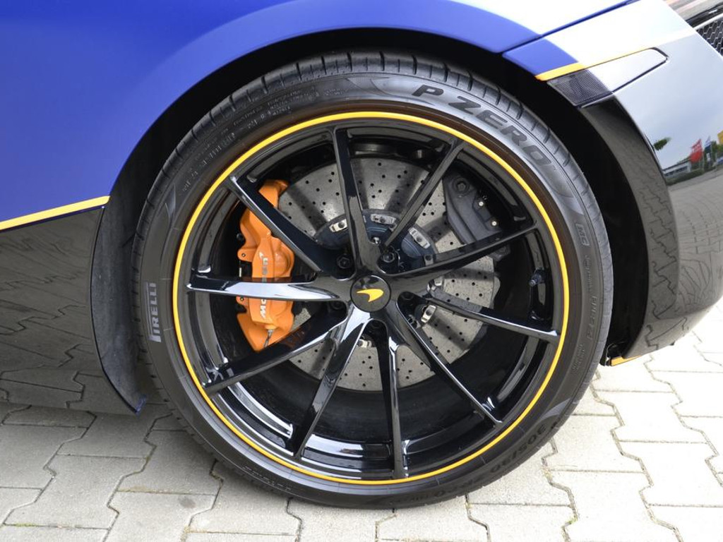 McLaren 720S