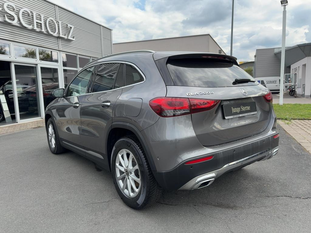 Mercedes-Benz GLA-Klasse