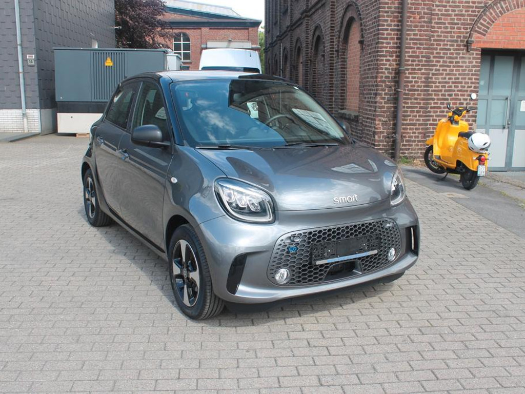 Smart EQ forfour