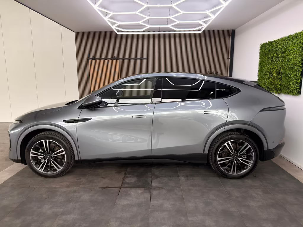 Xpeng G6
