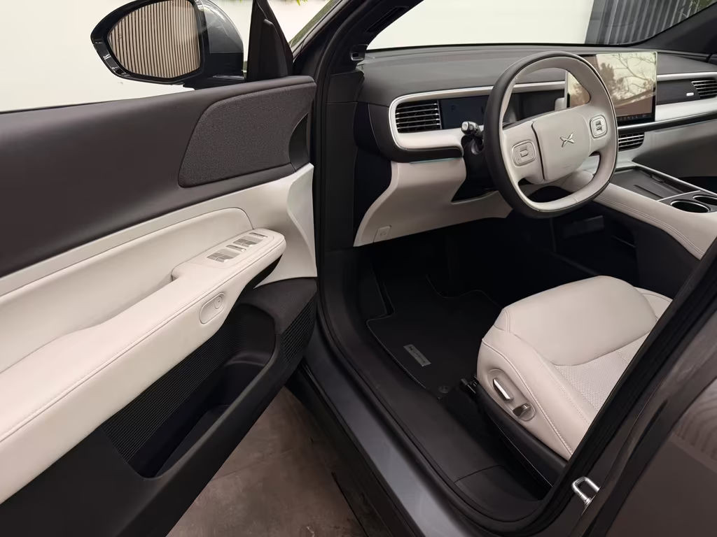 Xpeng G6