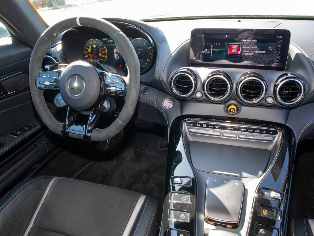 Mercedes-Benz AMG GT