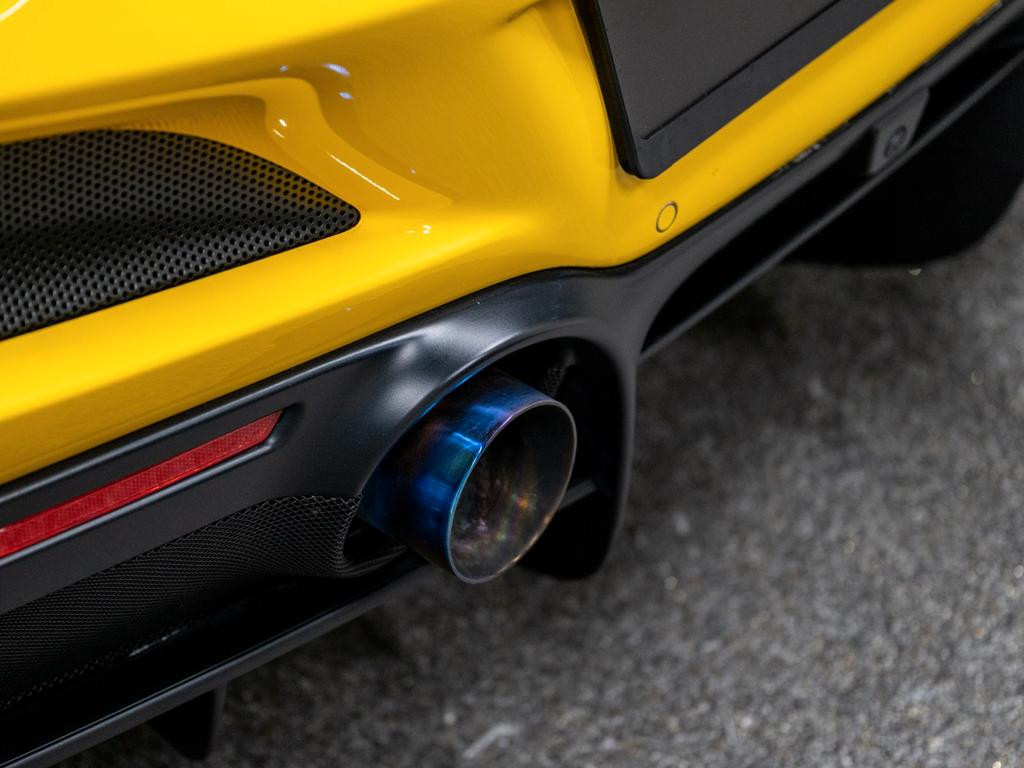 Ferrari F8