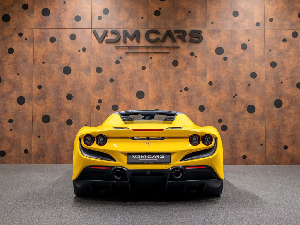 Ferrari F8