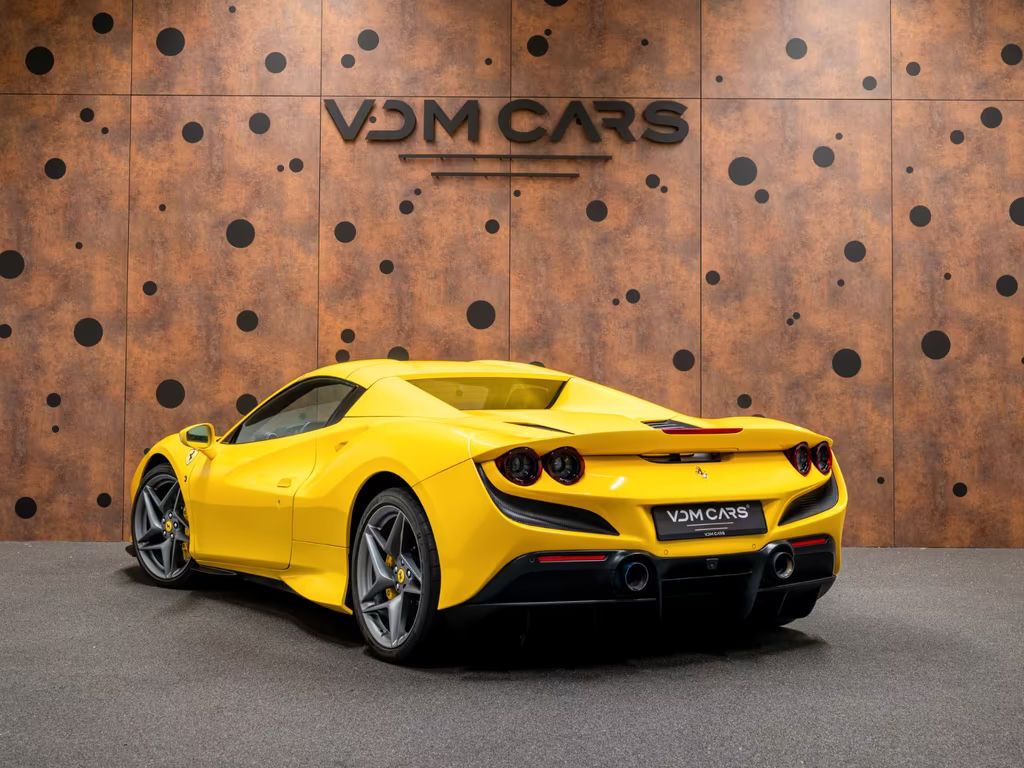 Ferrari F8