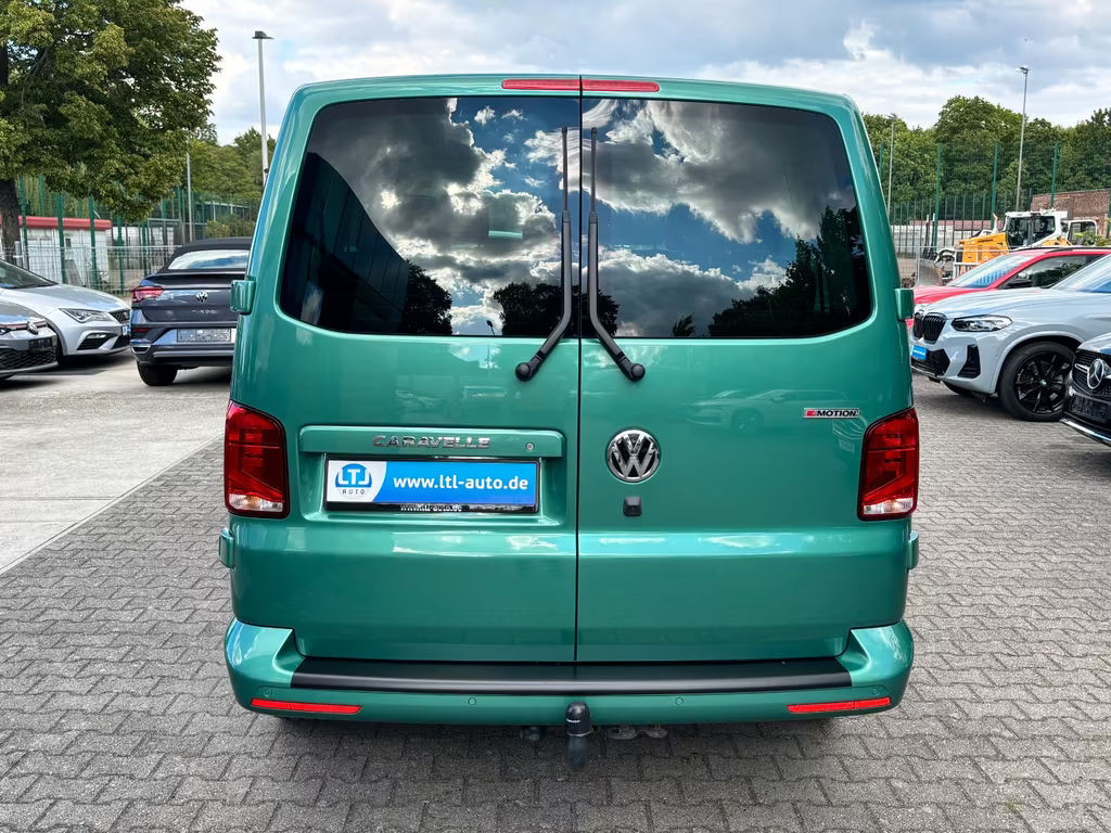 Volkswagen Caravelle