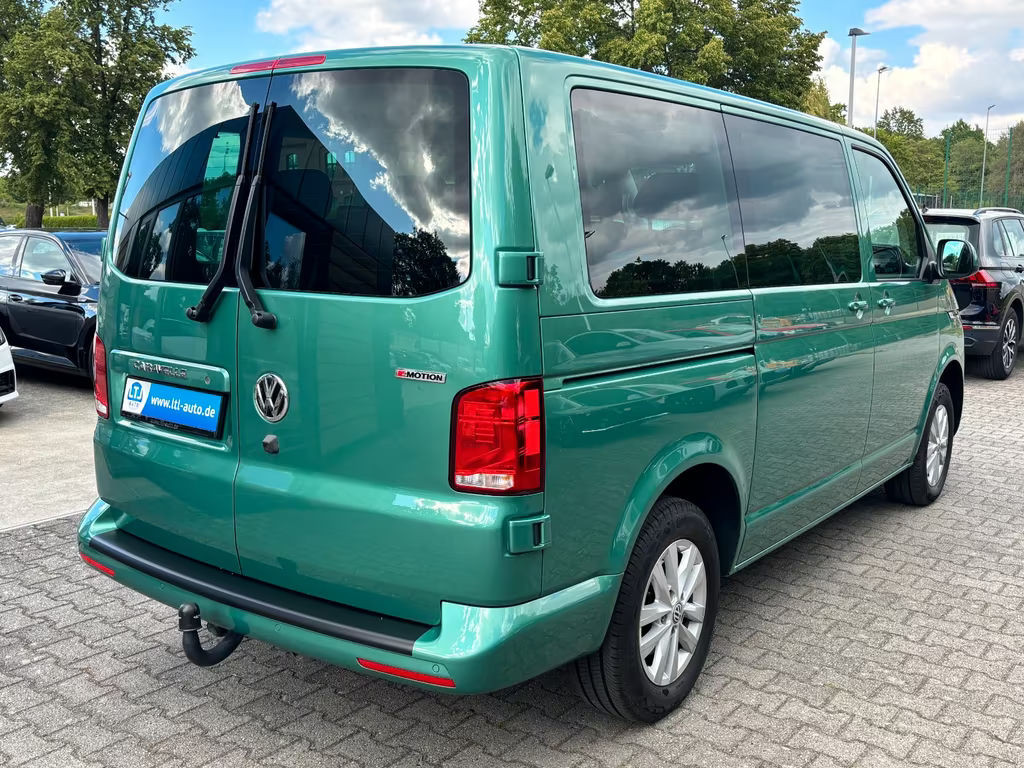 Volkswagen Caravelle