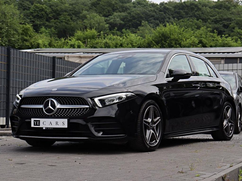 Mercedes-Benz A-Klasse A 200 AMG Line