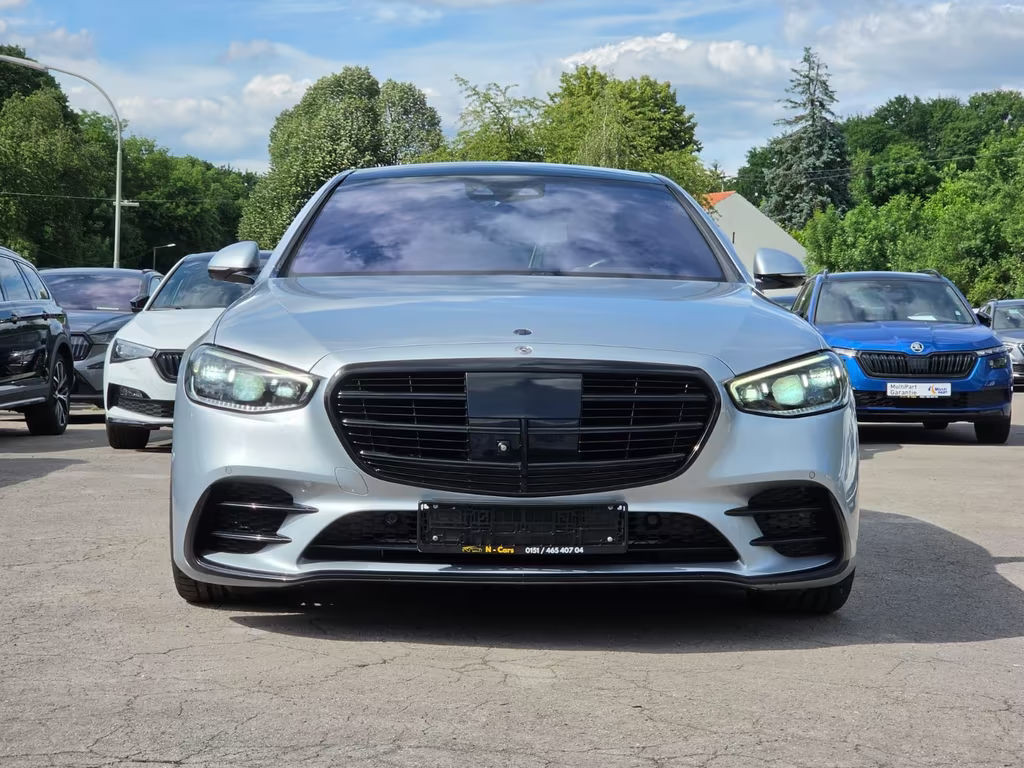 Mercedes-Benz S-Klasse S 400 4MATIC AMG Line S 400 d Sedan