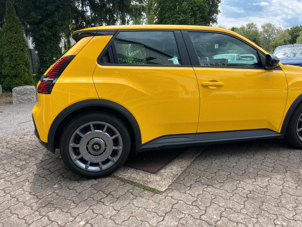Renault 5