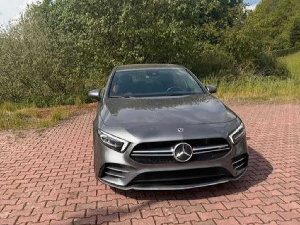 Mercedes-Benz A-Klasse AMG A 4MATIC A 35 AMG