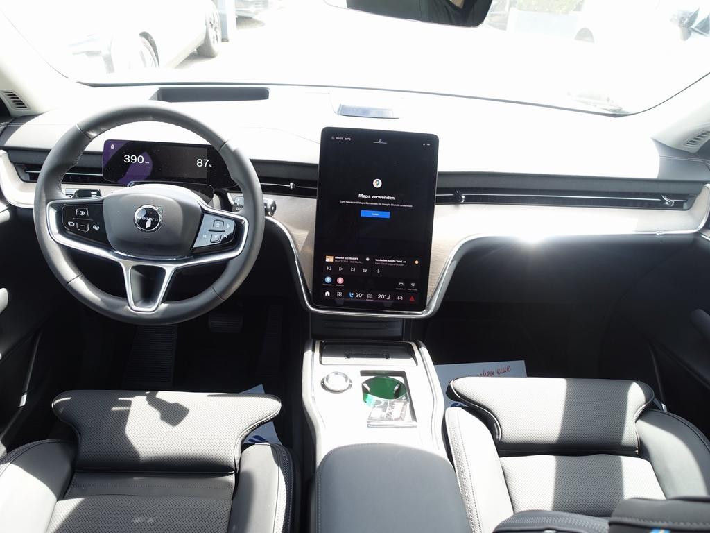 Volvo EX90