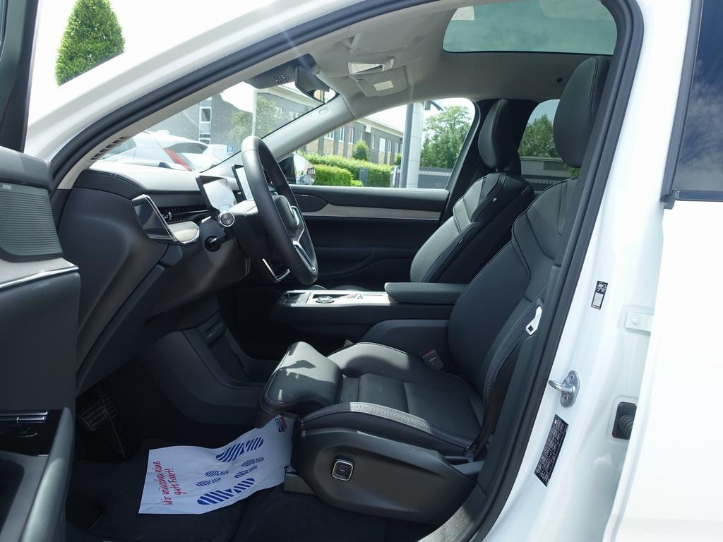 Volvo EX90