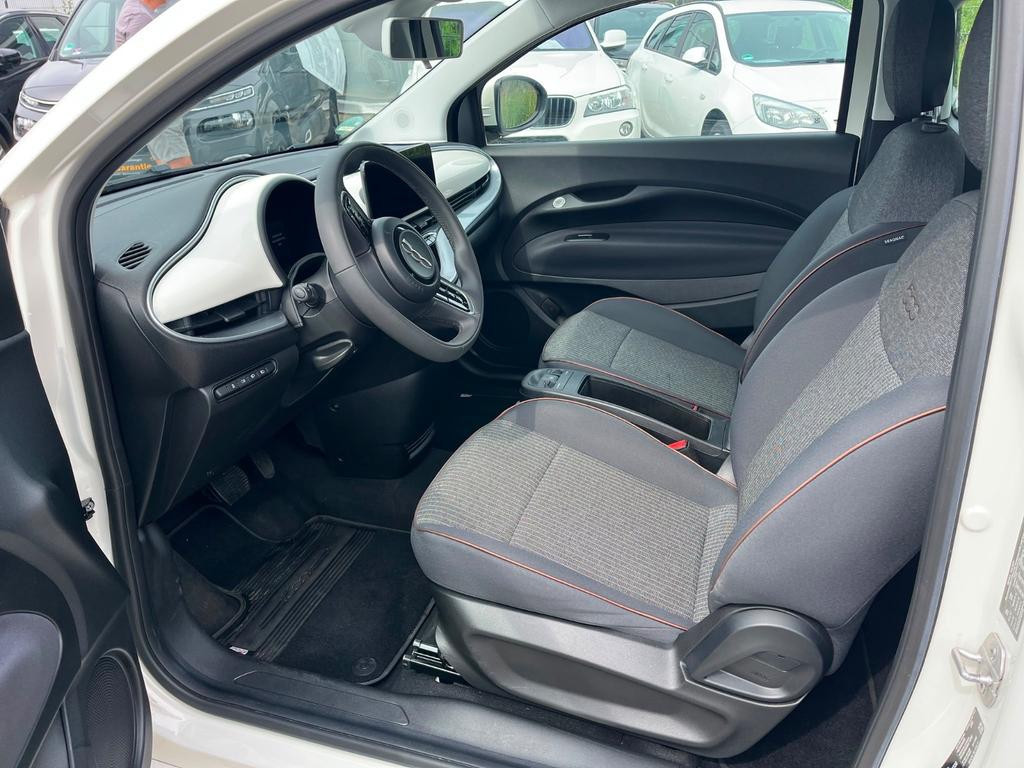 Fiat 500e