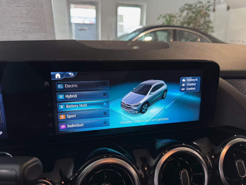 Mercedes-Benz GLA-Klasse