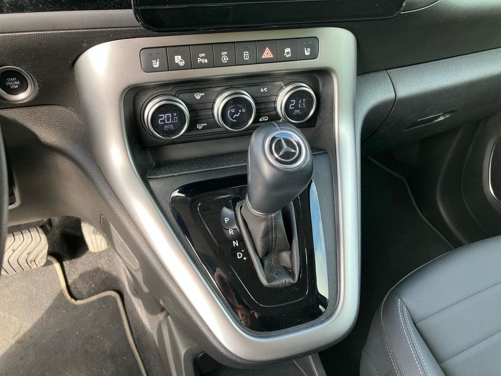 Mercedes-Benz T 180