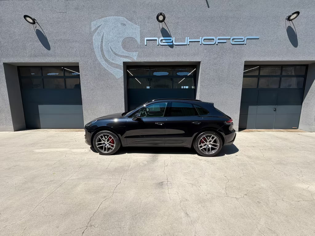 Porsche Macan S