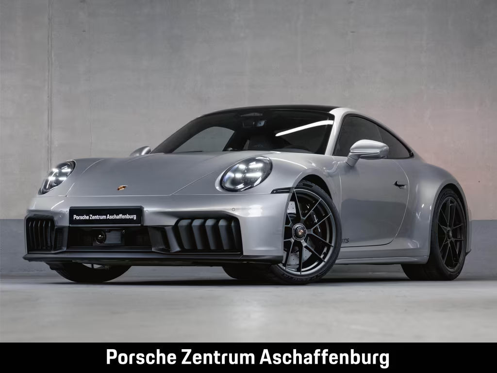 Porsche 911 GTS 4 992 Carrera