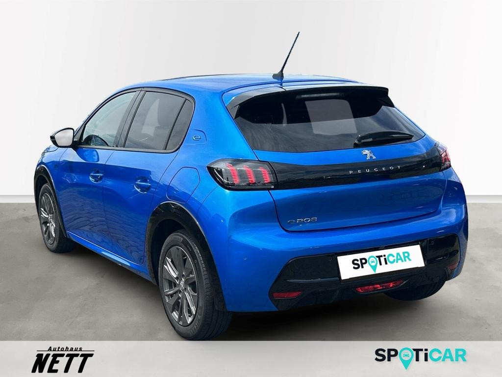 Peugeot e-208