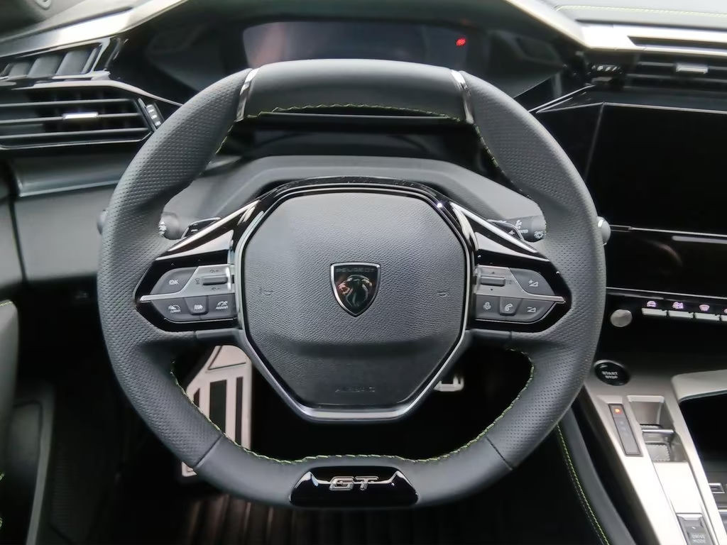 Peugeot e-308