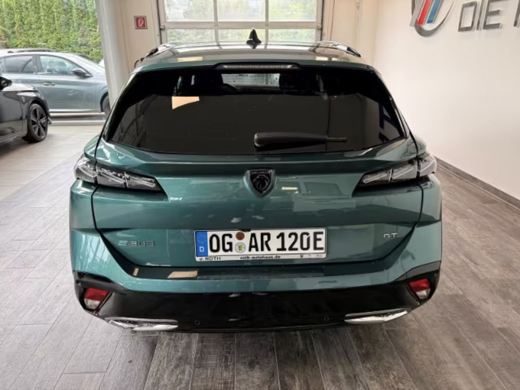 Peugeot e-308