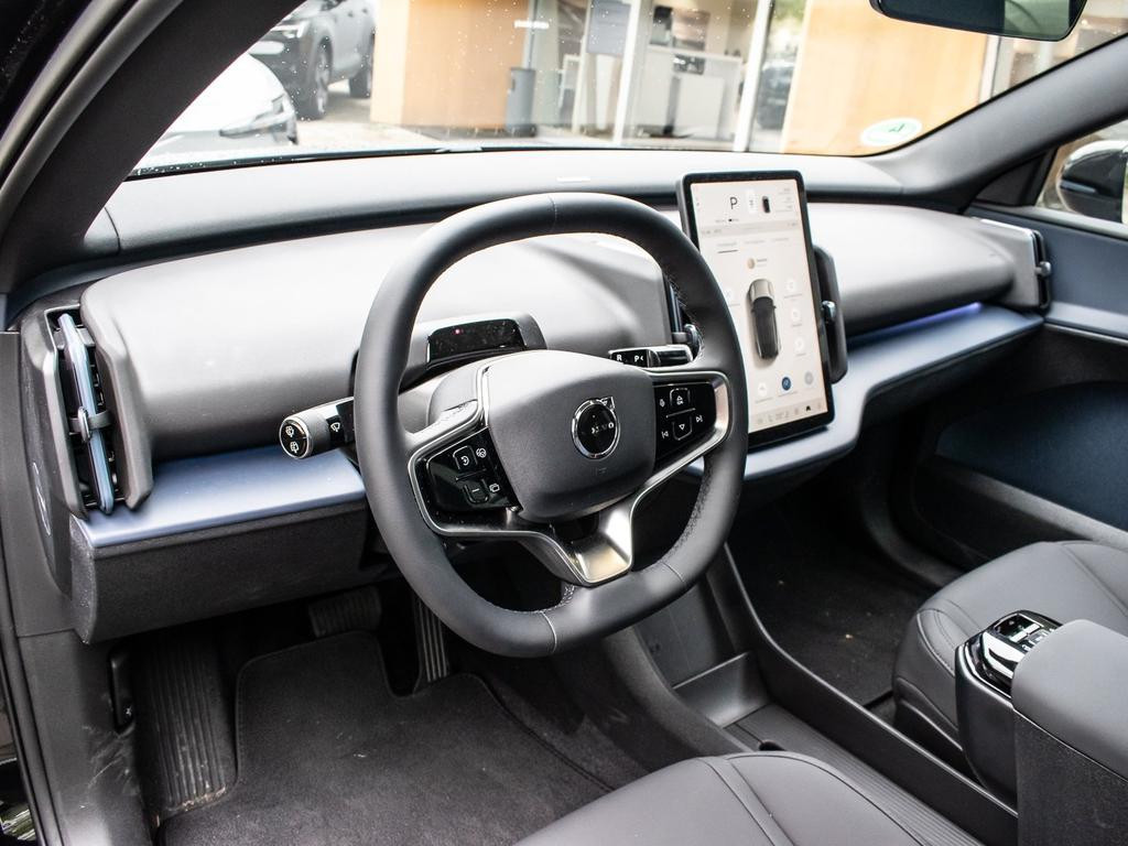 Volvo EX30