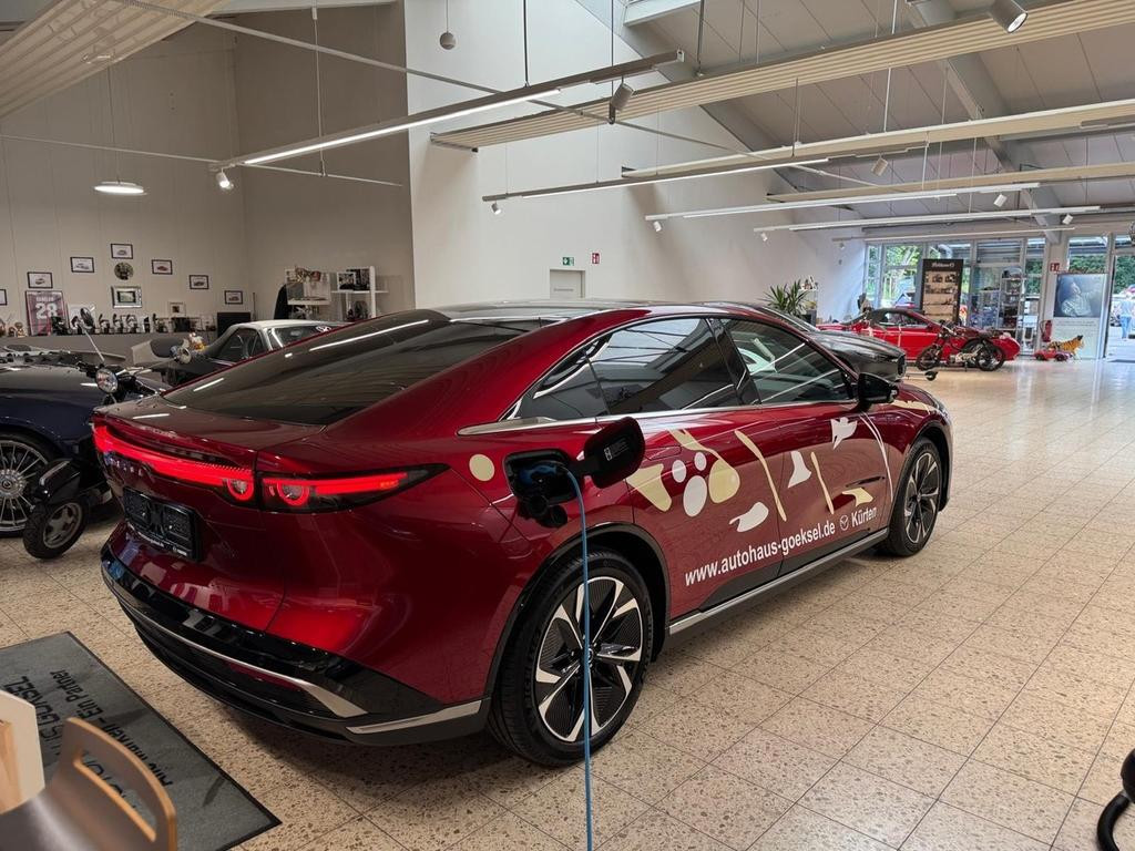 Mazda 6e